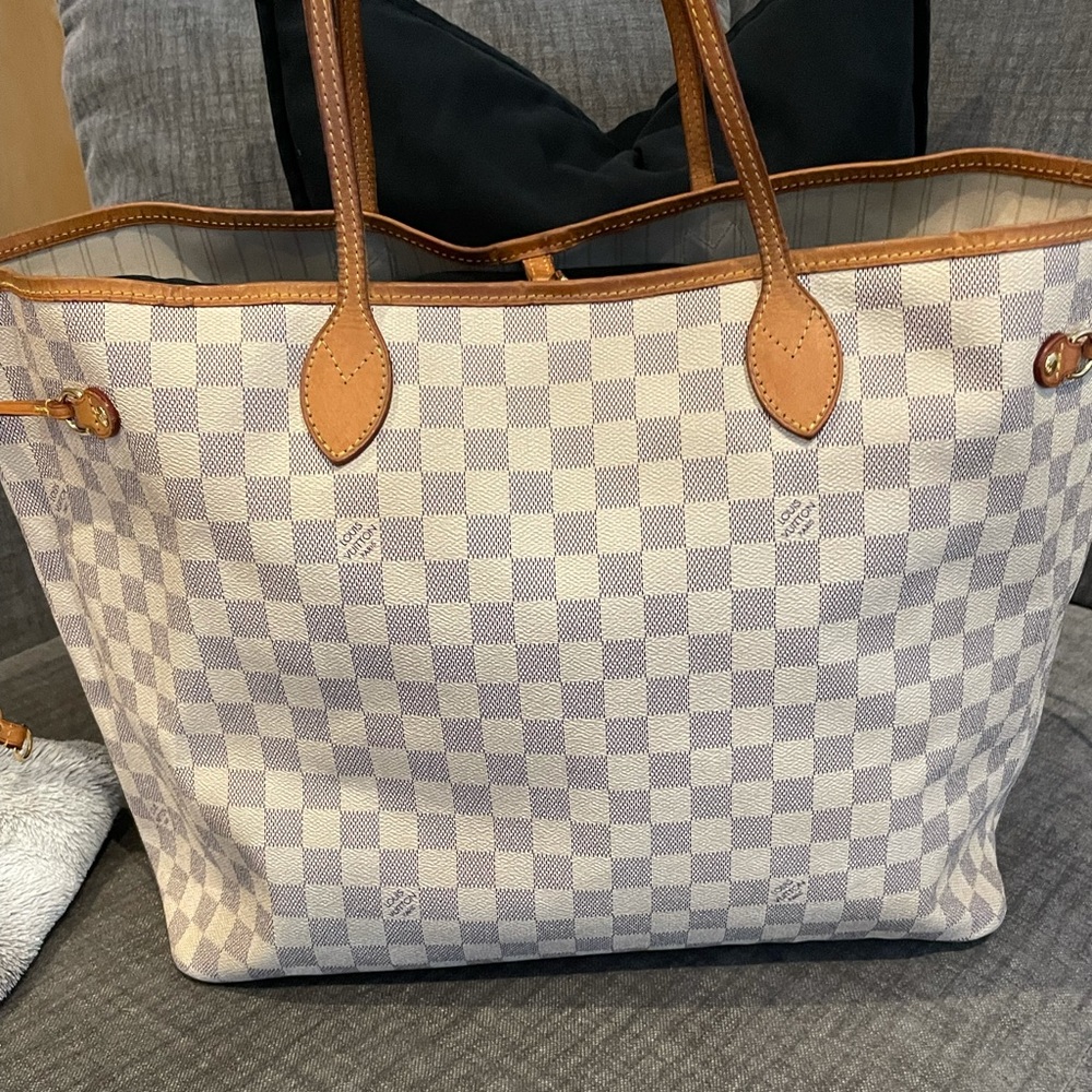 Authentic Louis Vuitton Neverfull GM Damier Azur